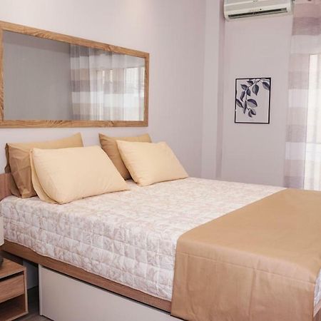 Cozy Home In Thessaloniki Center Extérieur photo