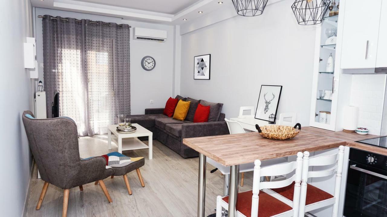 Cozy Home In Thessaloniki Center Extérieur photo