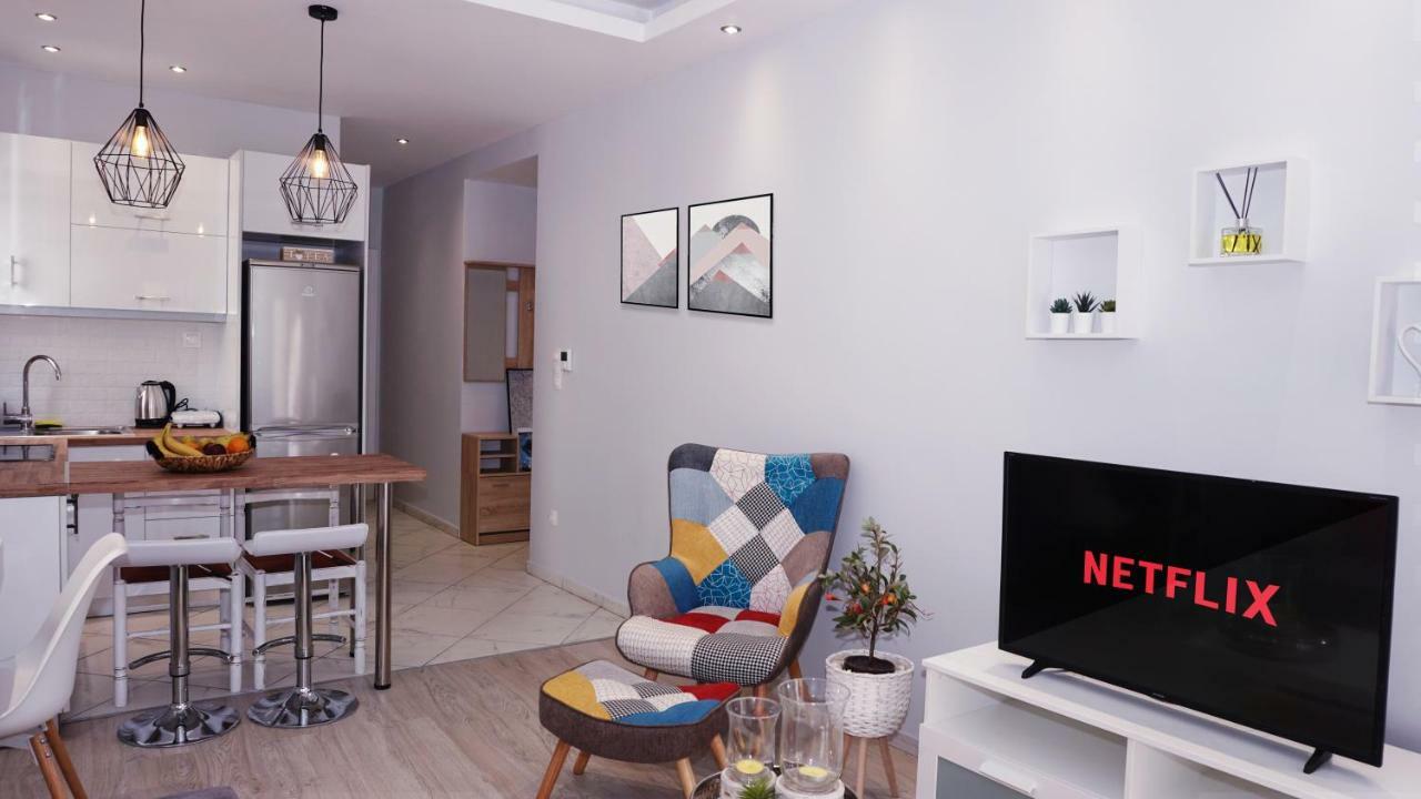 Cozy Home In Thessaloniki Center Extérieur photo